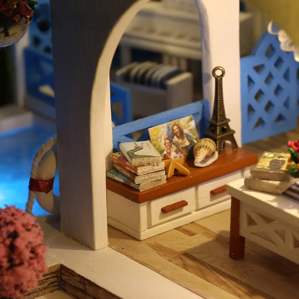 DIY Dollhouse Kit Blue Sea Villa Miniature House Casa 3D Wooden Puzzles Miniature Swimming Pool Diorama Scenery Adult Crafts