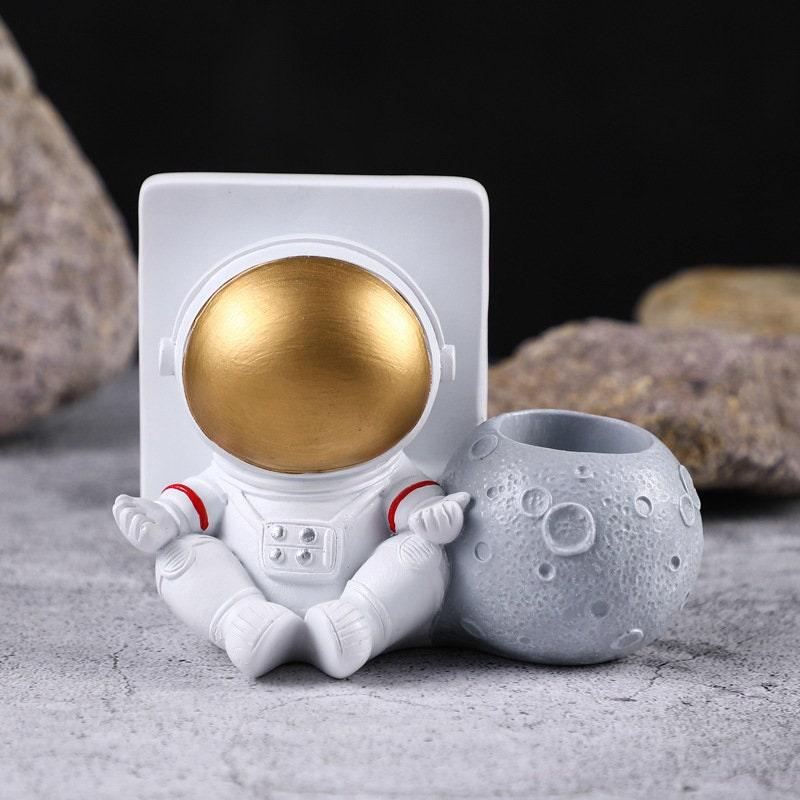 Astronauts Figurines Miniature Astronauts Sculpture Mini Spaceman Phone Holder Astronauts Mobile Stand Astronauts Pen Holder Nordic Decor - Rajbharti Crafts