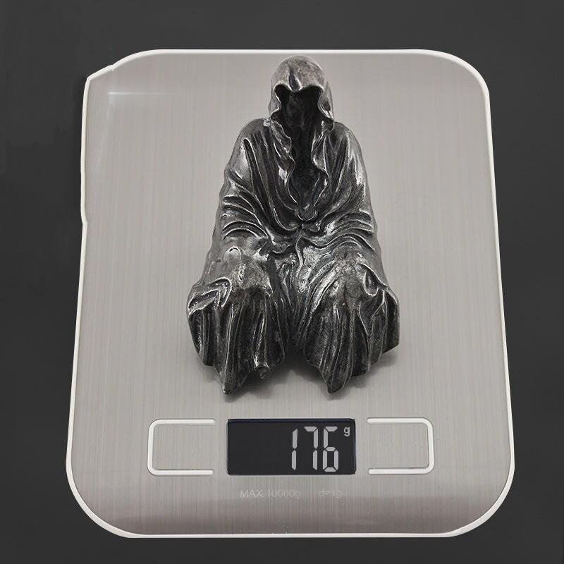 Gothic Black Robe Nightcrawler Statue - Reaping Solace the Creeper Sitting Statue Decorative Dark Cloak Mysterious Master Ornament Toy - Rajbharti Crafts