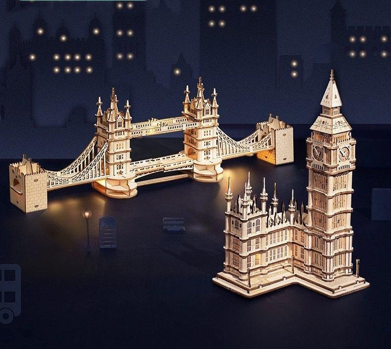 3D Crystal London Tower Bridge Figurine Ornament London UK Eye Big Ben