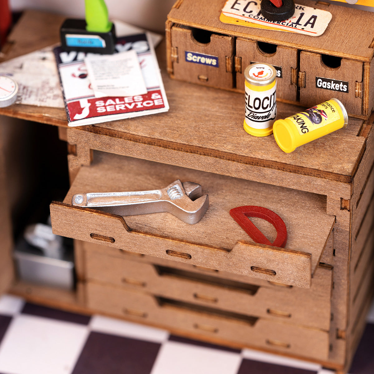 Garage Workshop DIY Dollhouse Miniature Kit Rolife Miniatures Car Garage Miniatures