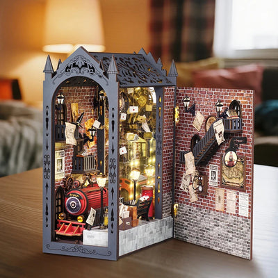 DIY Book Nook Kit Magic Train Platform DIY Bookend Railway Station Diorama Scenery Bookshelf Decor 3D Wooden Puzzles