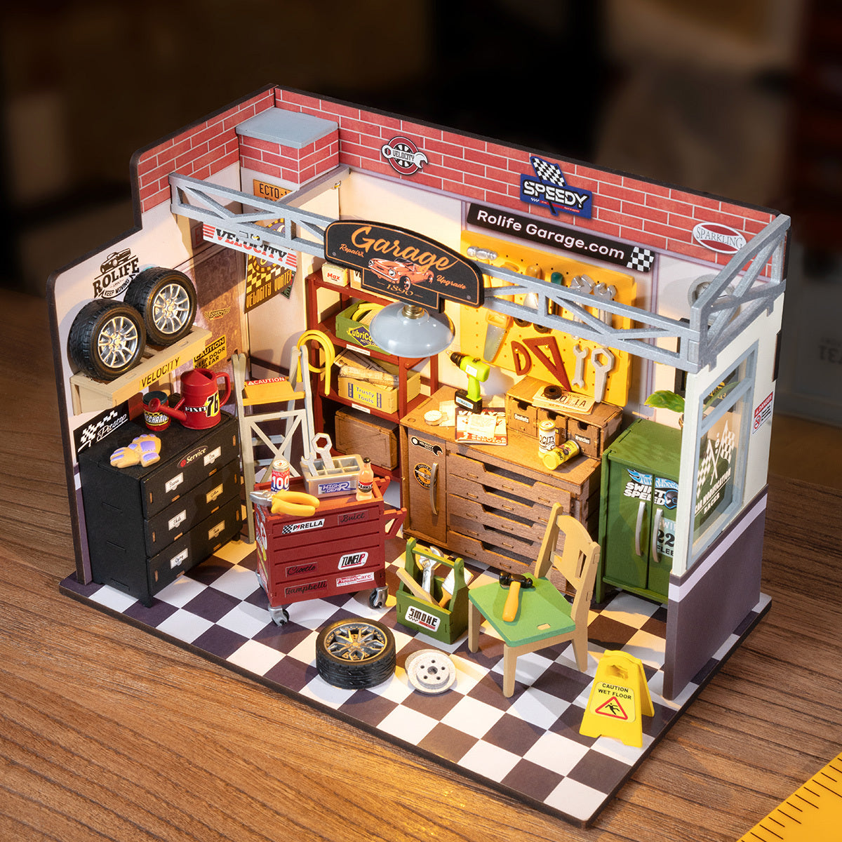 Garage Workshop DIY Dollhouse Miniature Kit Rolife Miniatures Car Garage Miniatures